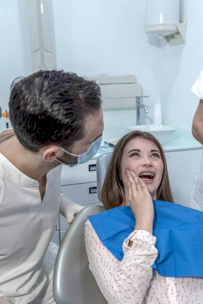 Best Emergency Wisdom Teeth Removal in Guilford Center, CT